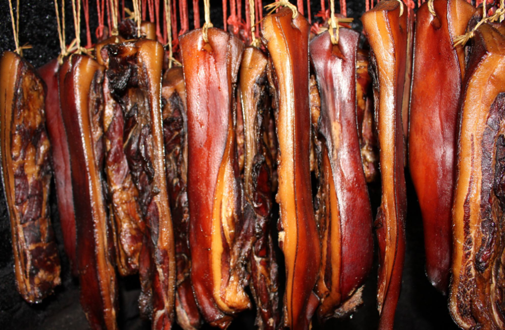 Zhangjiajie Tujia Minority Bacon